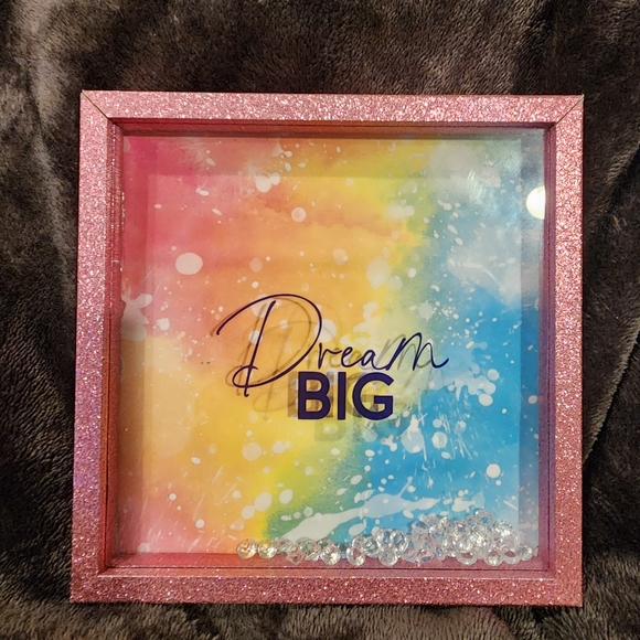 🎈5/$10🎈 Pink Sparkly "Dream Big" Wall Decor - Picture 1 of 5
